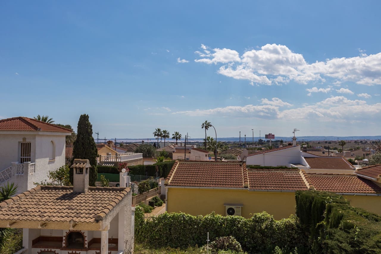 6 chambre Villa/Maison à vendre à Ciudad Quesada avec piscine garage - 499 000 € (Ref: 8997550)