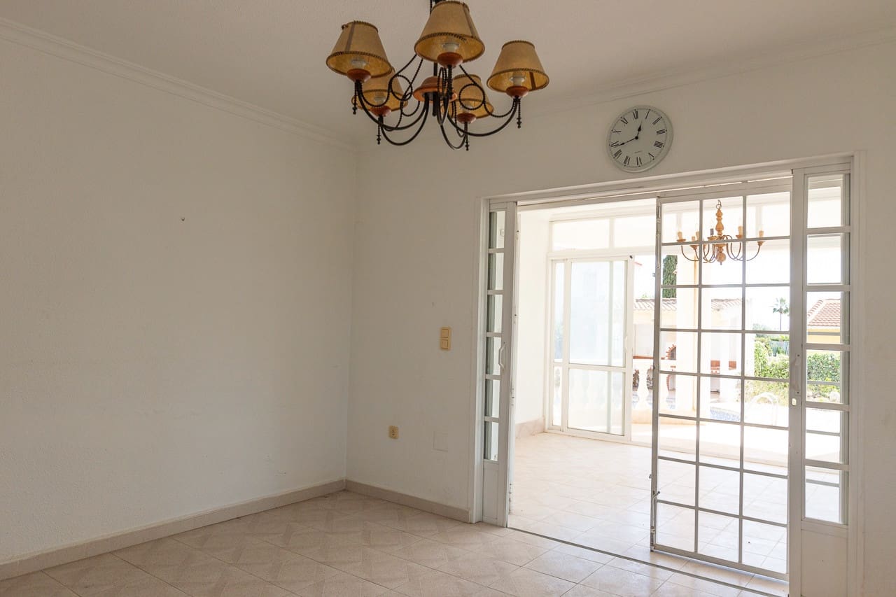 6 chambre Villa/Maison à vendre à Ciudad Quesada avec piscine garage - 499 000 € (Ref: 8997550)