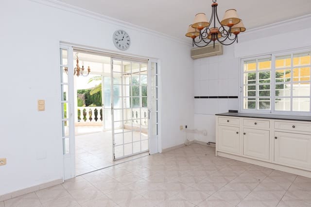 6 chambre Villa/Maison à vendre à Ciudad Quesada, Rojales avec piscine garage - 499 000 € (Ref: 8997550)