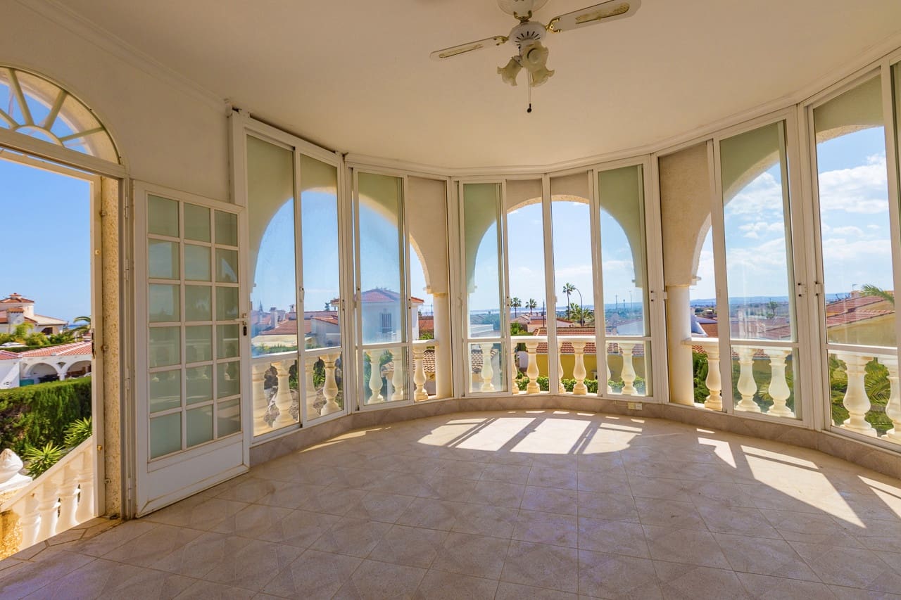 6 chambre Villa/Maison à vendre à Ciudad Quesada avec piscine garage - 499 000 € (Ref: 8997550)