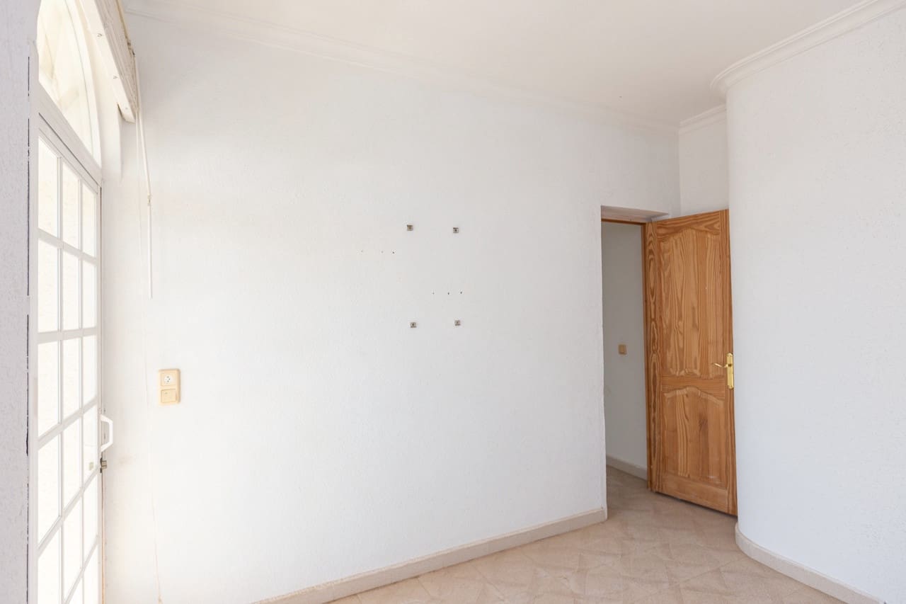 6 chambre Villa/Maison à vendre à Ciudad Quesada avec piscine garage - 499 000 € (Ref: 8997550)