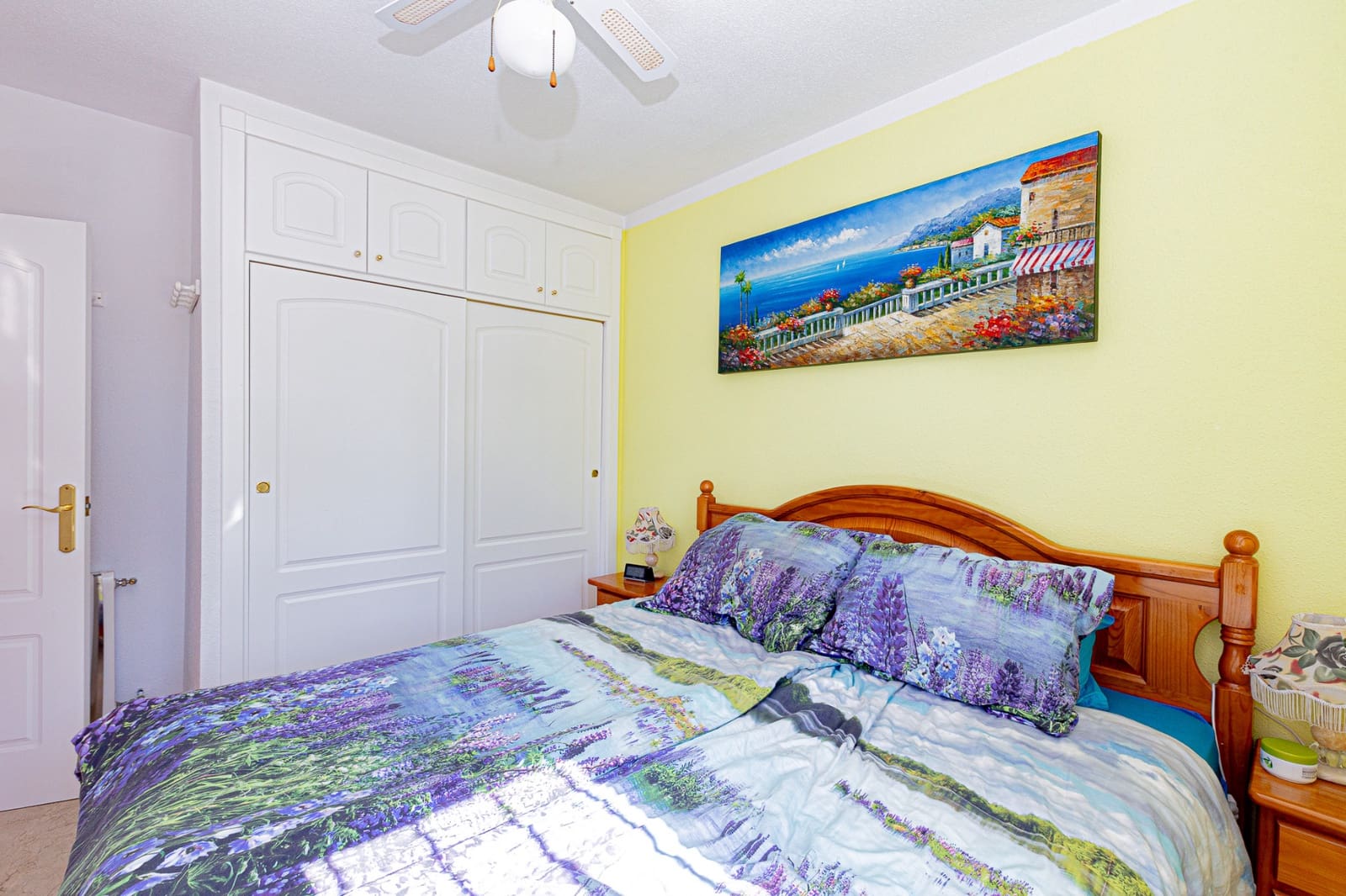 4 quarto Moradia para venda em Villamartin com piscina garagem - 450 000 € (Ref: 9002135)