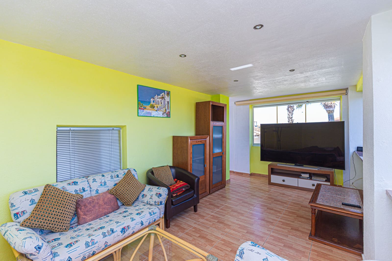 4 quarto Moradia para venda em Villamartin com piscina garagem - 450 000 € (Ref: 9002135)