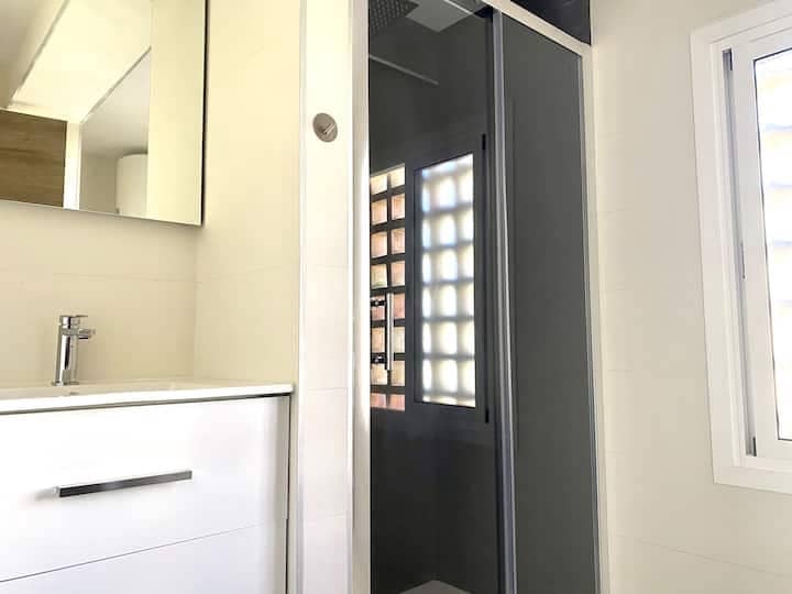 3 soverom Leilighet til salgs i Torrevieja med svømmebasseng - € 295 000 (Ref: 9002136)