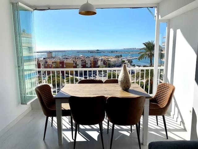 3 soverom Leilighet til salgs i Puerto Deportivo, Torrevieja med svømmebasseng - € 295 000 (Ref: 9002136)