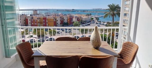 3 soverom Leilighet til salgs i Puerto Deportivo, Torrevieja med svømmebasseng - € 295 000 (Ref: 9002136)