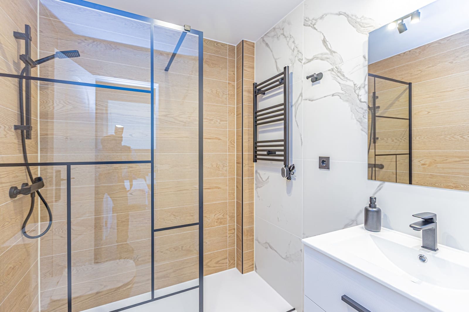 3 soverom Hus til salgs i Los Altos med svømmebasseng - € 288 000 (Ref: 9013513)