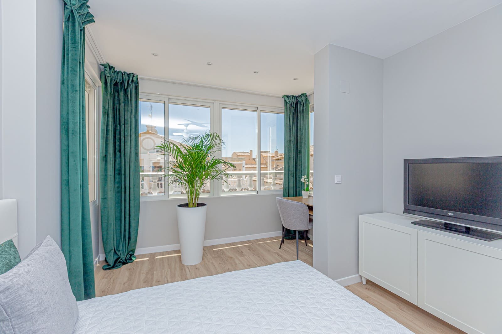 3 soverom Hus til salgs i Los Altos med svømmebasseng - € 288 000 (Ref: 9013513)