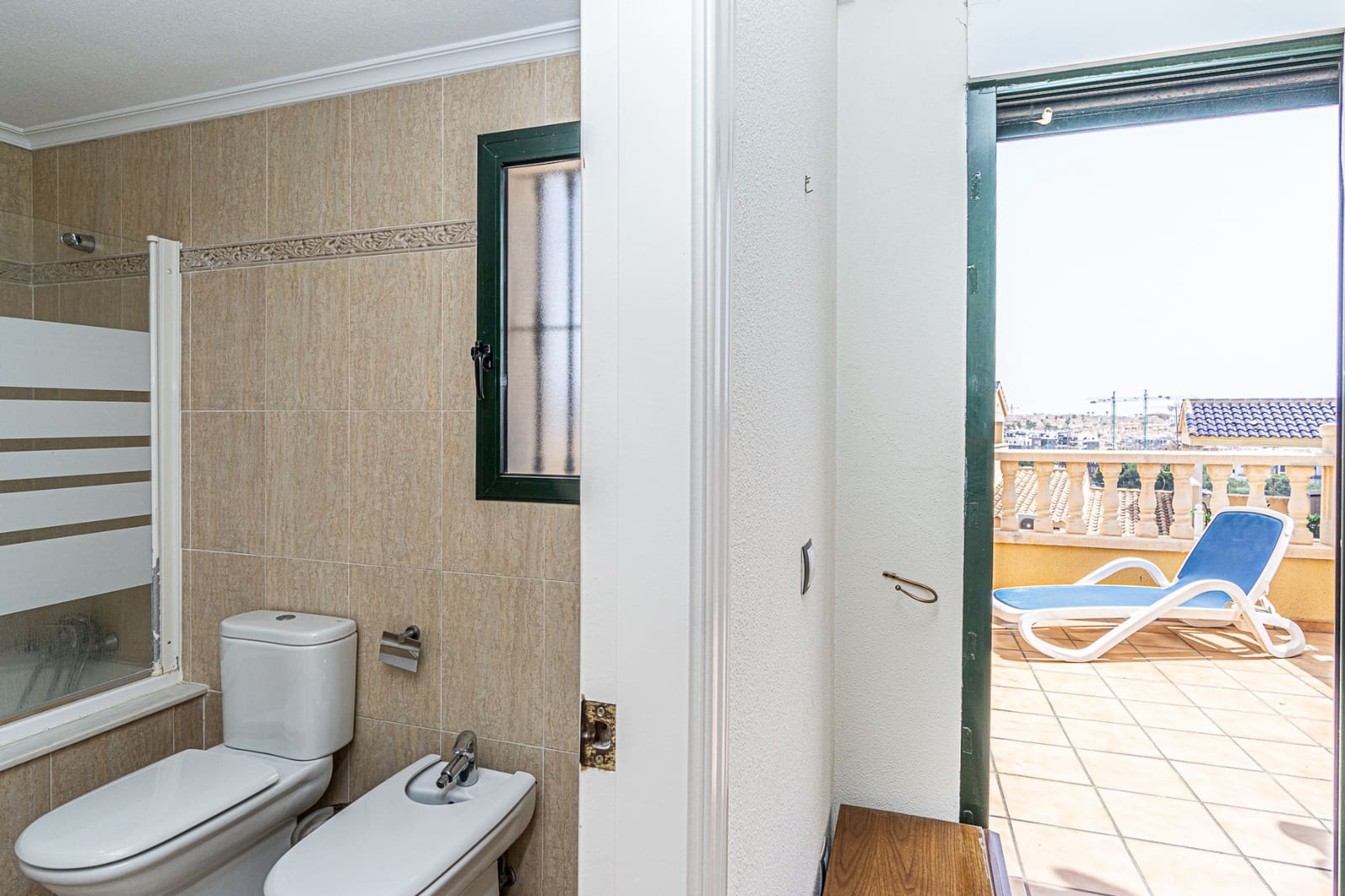 3 Zimmer Villa zu verkaufen in Villamartin mit Pool - 355.000 € (Ref: 9058143)