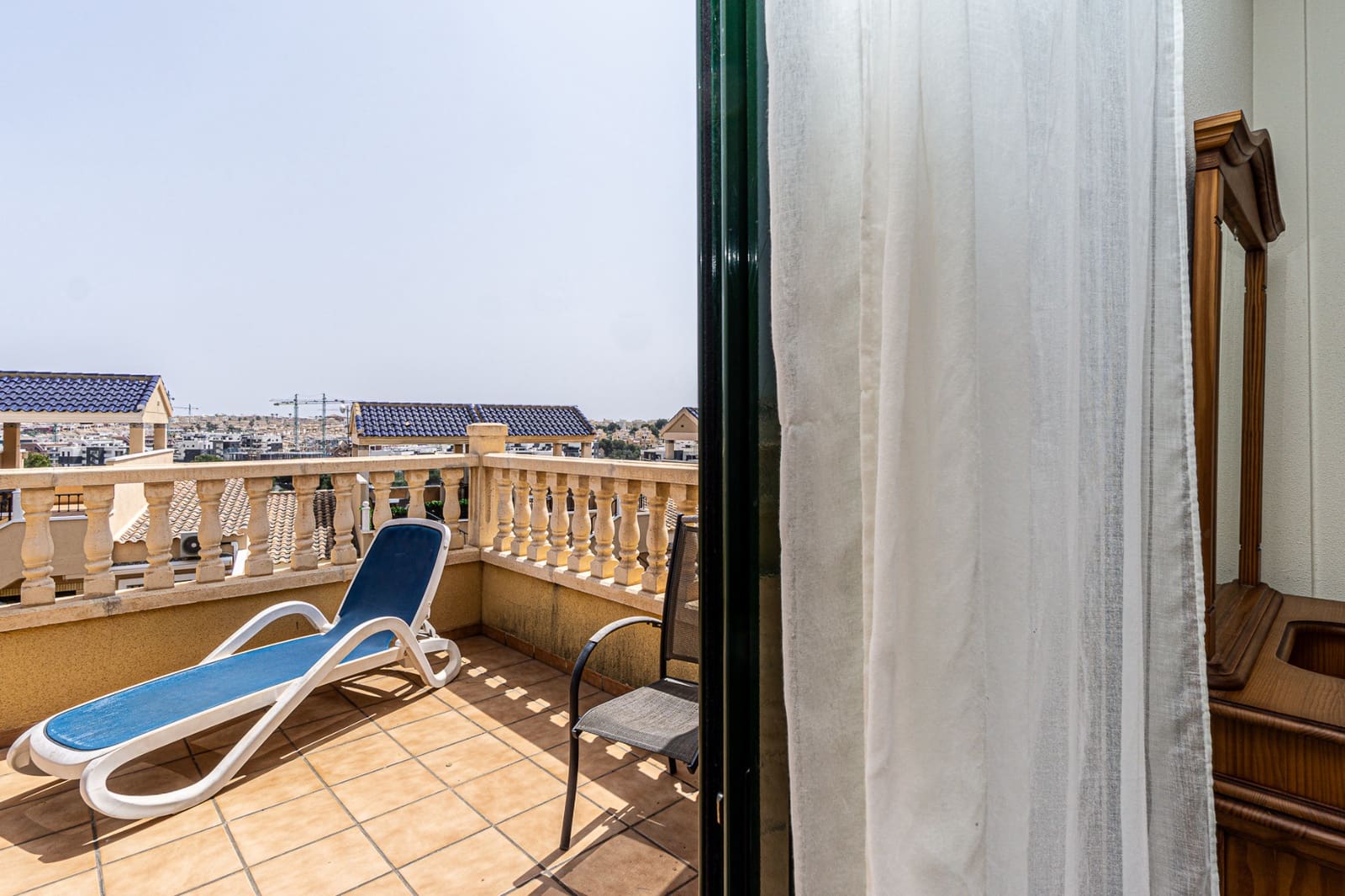 3 Zimmer Villa zu verkaufen in Villamartin mit Pool - 355.000 € (Ref: 9058143)