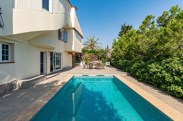 5 soverom Villa til salgs i La Zenia, Orihuela med svømmebasseng - € 795 000 (Ref: 9064573)