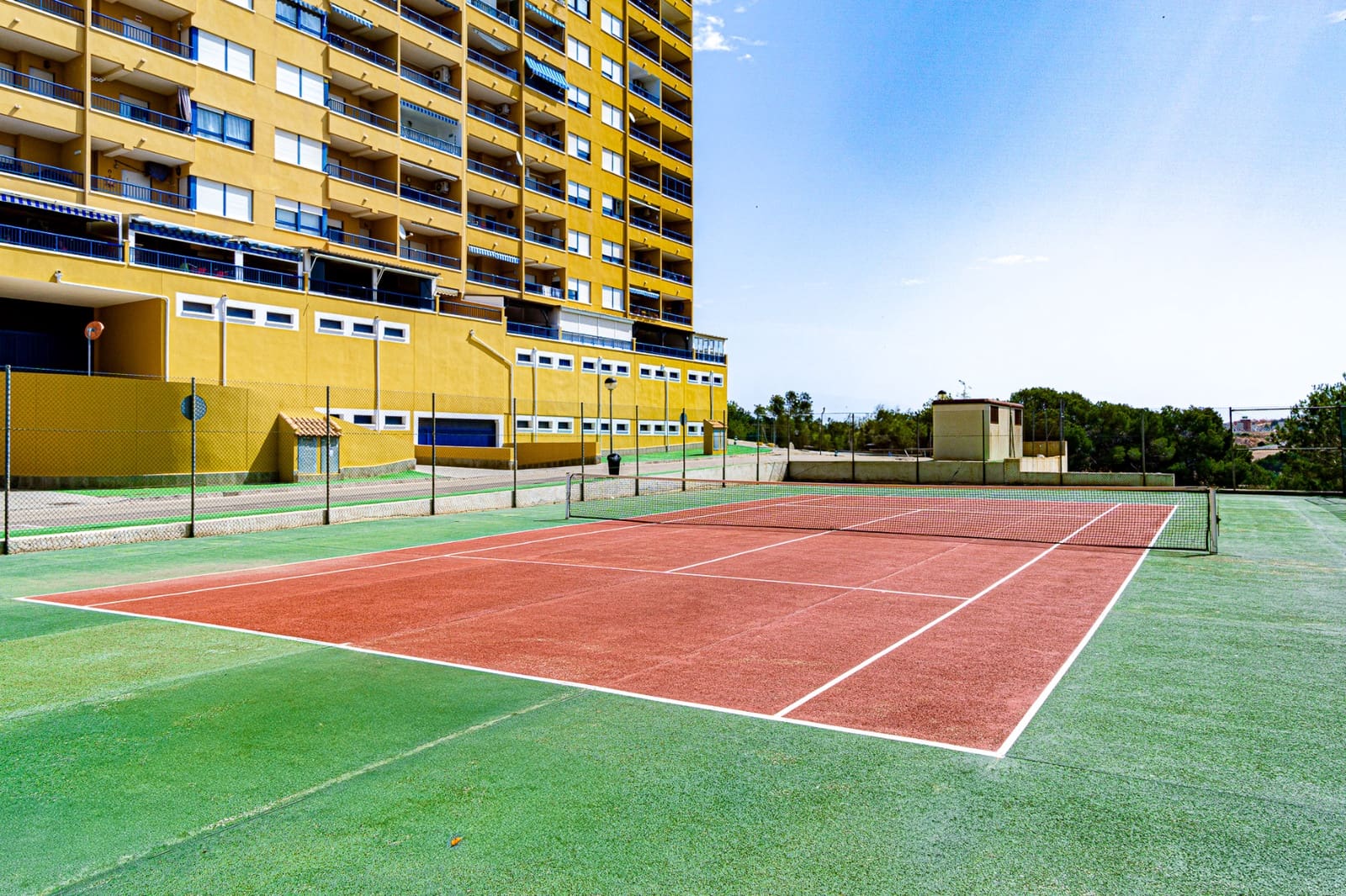 2 slaapkamer Appartement te koop in Campoamor met zwembad - € 219.000 (Ref: 9072378)