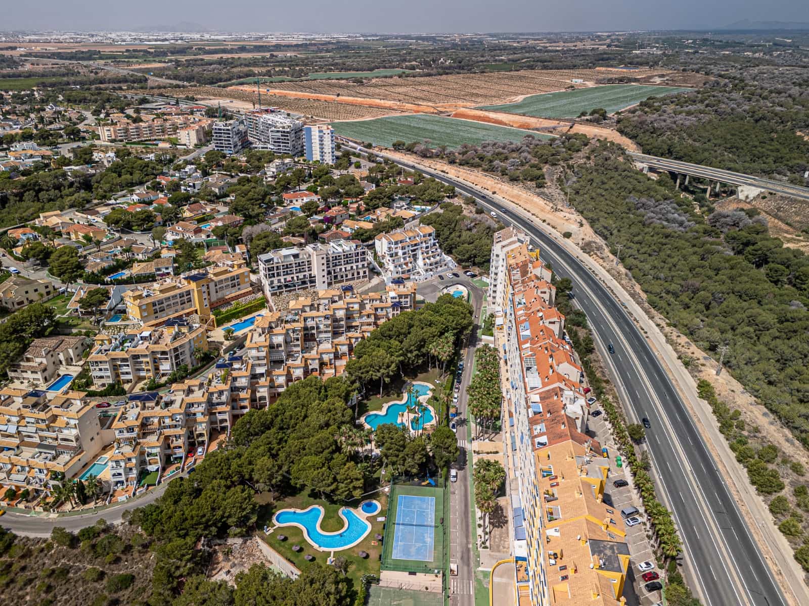 2 slaapkamer Appartement te koop in Campoamor met zwembad - € 219.000 (Ref: 9072378)