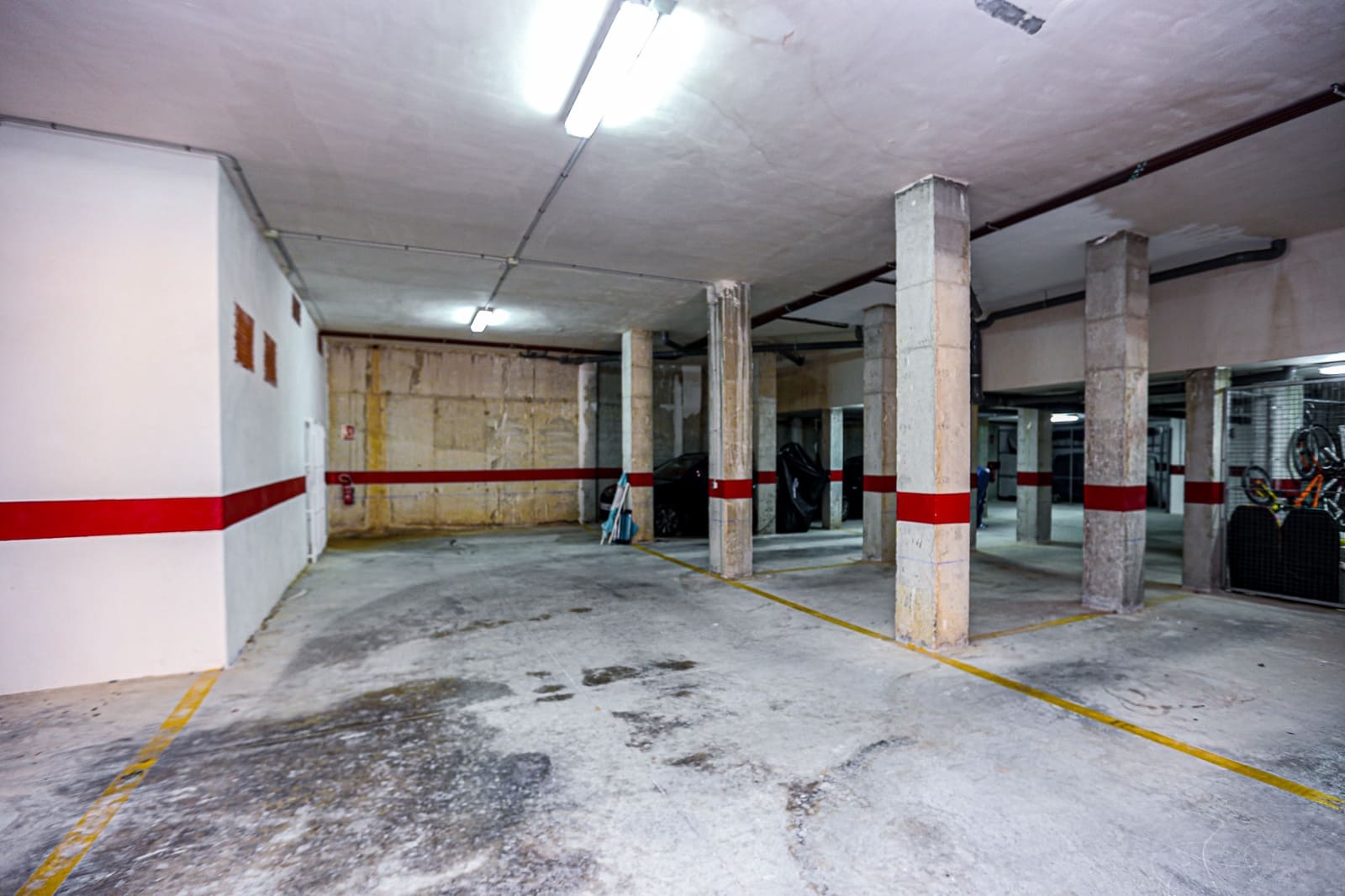 Garage til salg i Orihuela Costa - € 9.800 (Ref: 9074345)