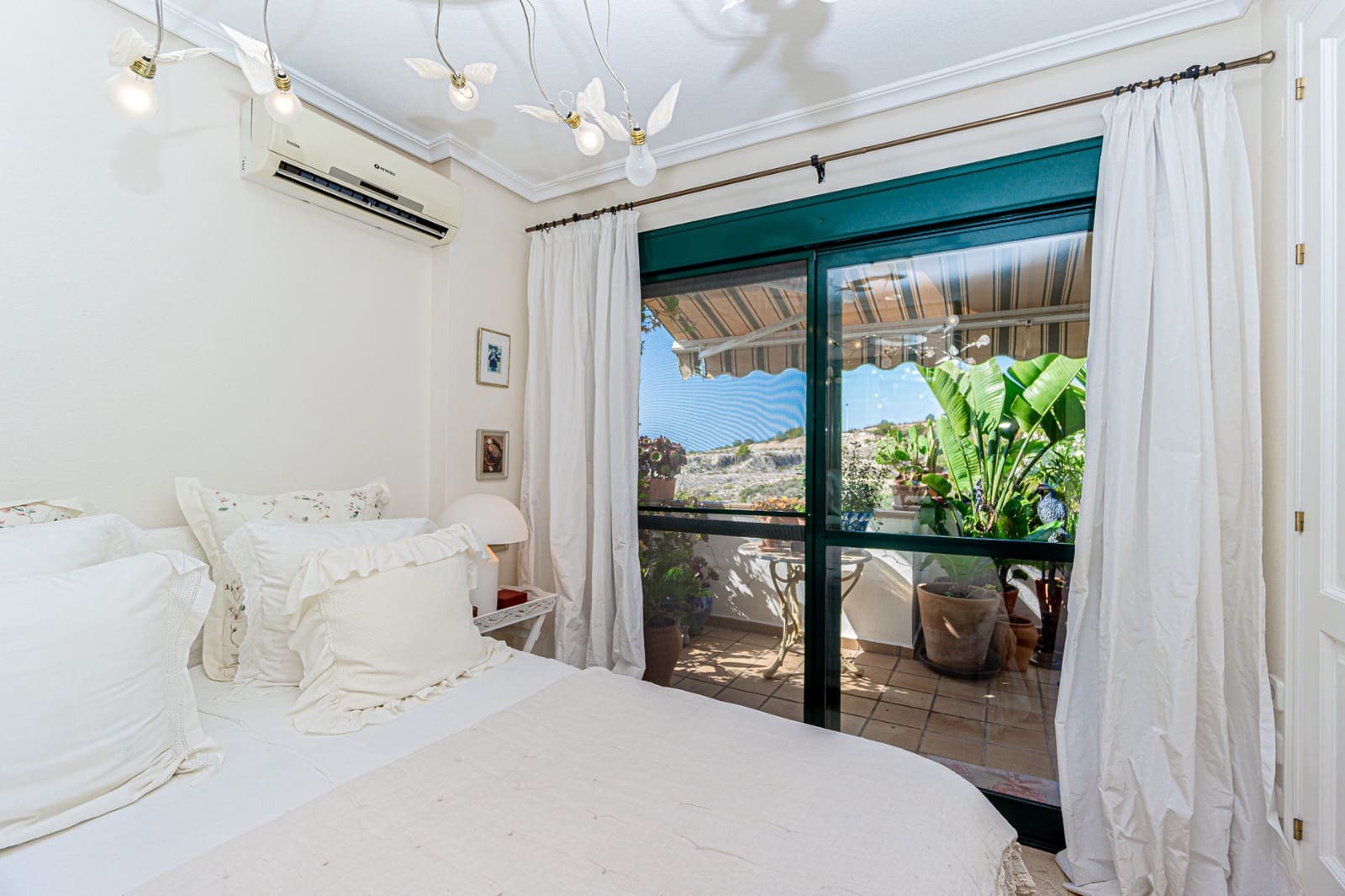 2 soveværelse Byhus til salg i Campoamor med swimmingpool - € 250.000 (Ref: 9078597)