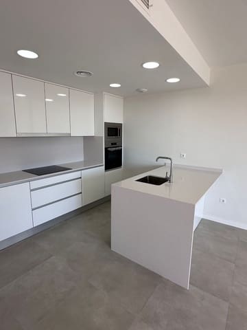 3 quarto Penthouse para venda em Dehesa de Campoamor, Orihuela com piscina garagem - 420 000 € (Ref: 9097411)