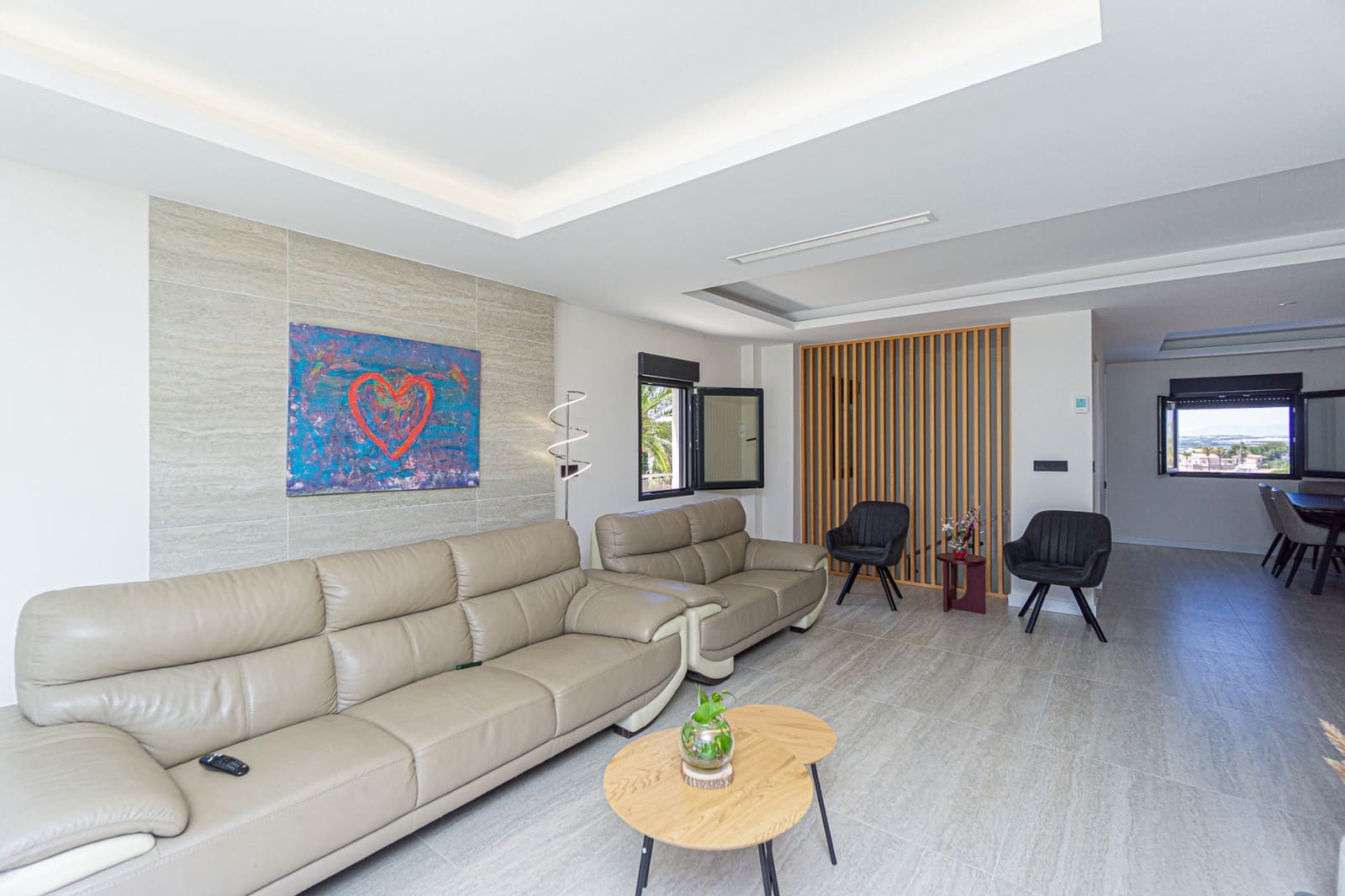 4 soveværelse Semi-Rækkehus til salg i Los Balcones med swimmingpool garage - € 540.000 (Ref: 9099766)