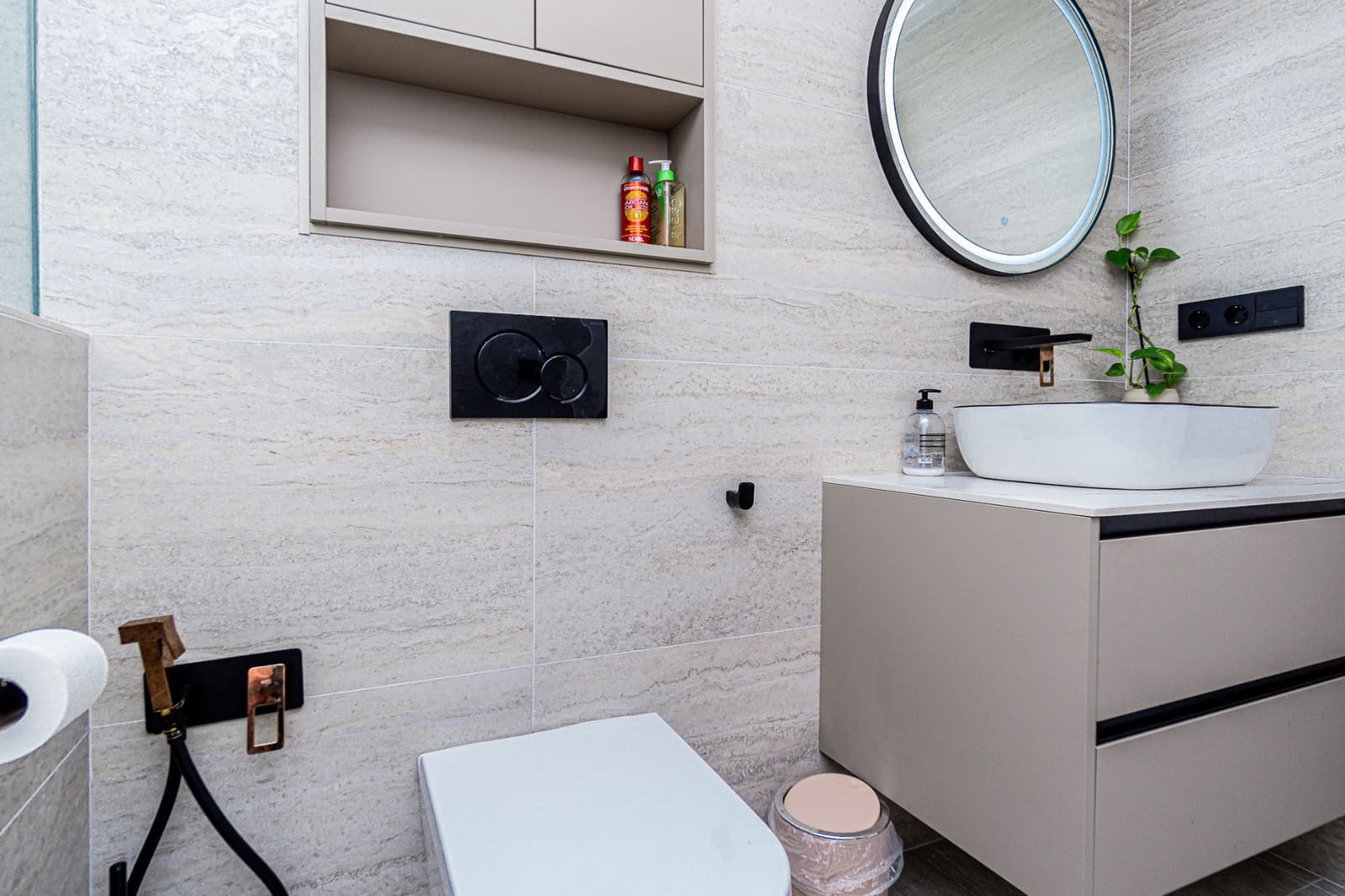 4 soveværelse Semi-Rækkehus til salg i Los Balcones med swimmingpool garage - € 540.000 (Ref: 9099766)