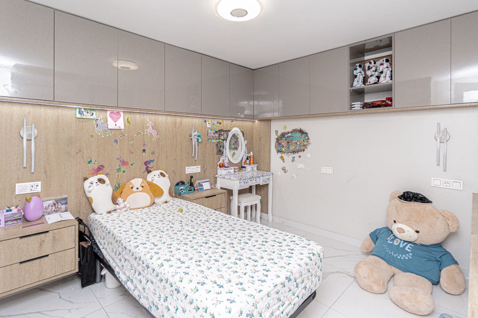 4 soveværelse Semi-Rækkehus til salg i Los Balcones med swimmingpool garage - € 540.000 (Ref: 9099766)