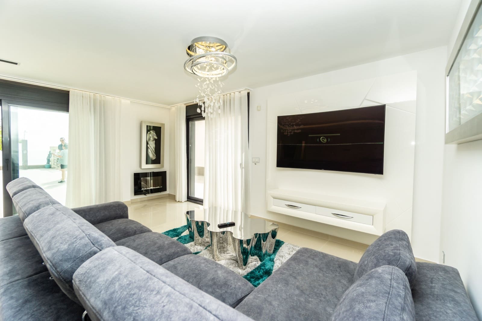 Chalet de 5 habitaciones en San Miguel de Salinas en venta con piscina - 849.000 € (Ref: 9105196)