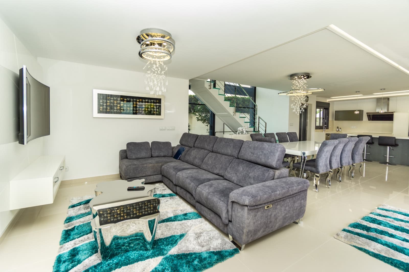 Chalet de 5 habitaciones en San Miguel de Salinas en venta con piscina - 849.000 € (Ref: 9105196)