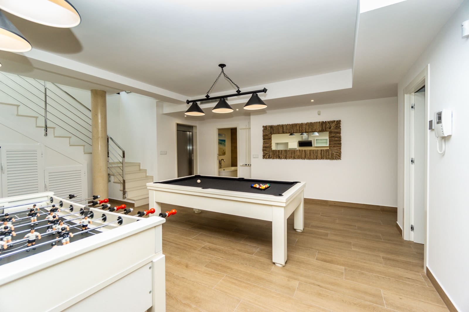 Chalet de 5 habitaciones en San Miguel de Salinas en venta con piscina - 849.000 € (Ref: 9105196)