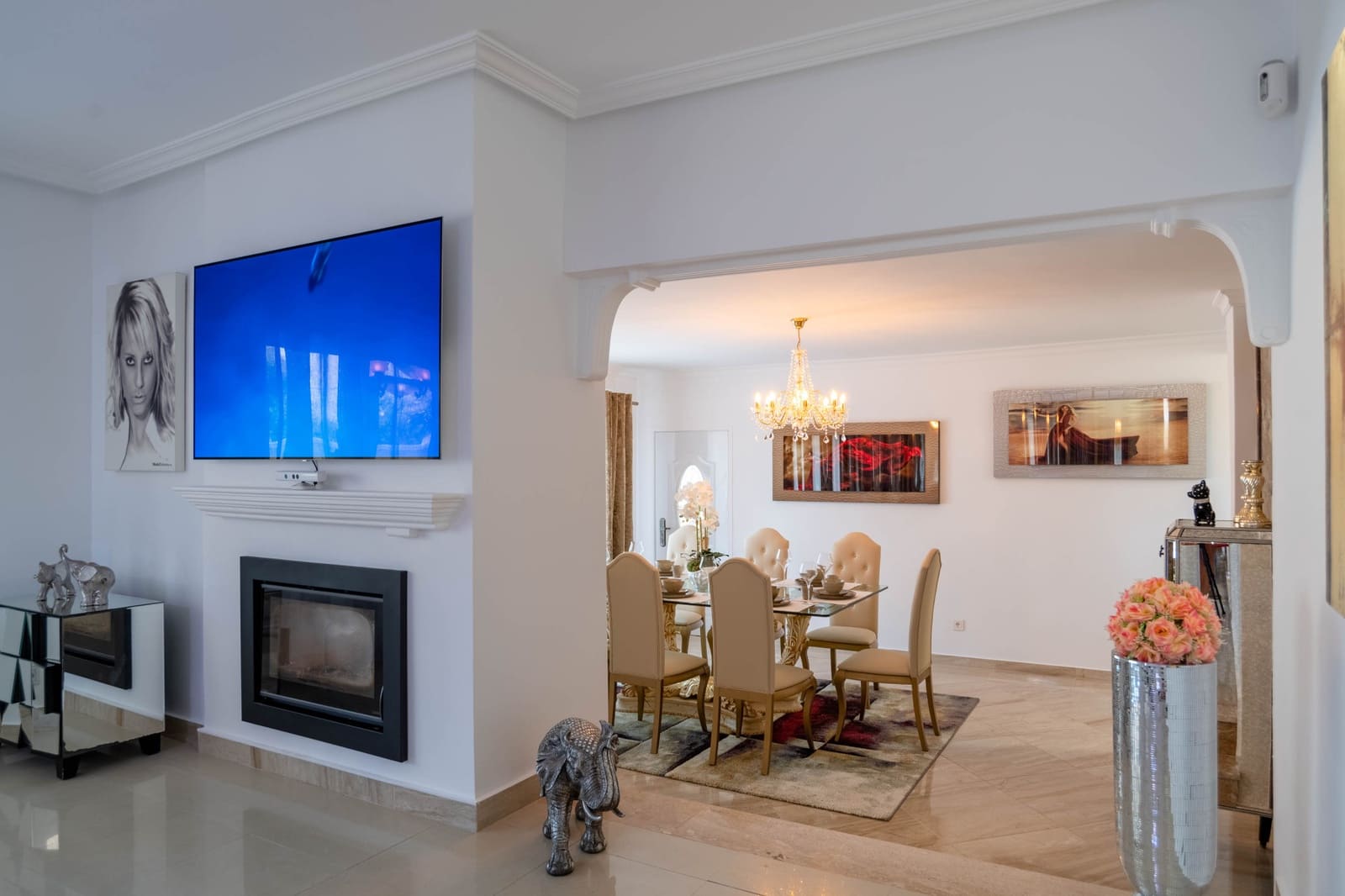 4 soveværelse Villa til salg i San Miguel de Salinas med swimmingpool garage - € 895.000 (Ref: 9109430)