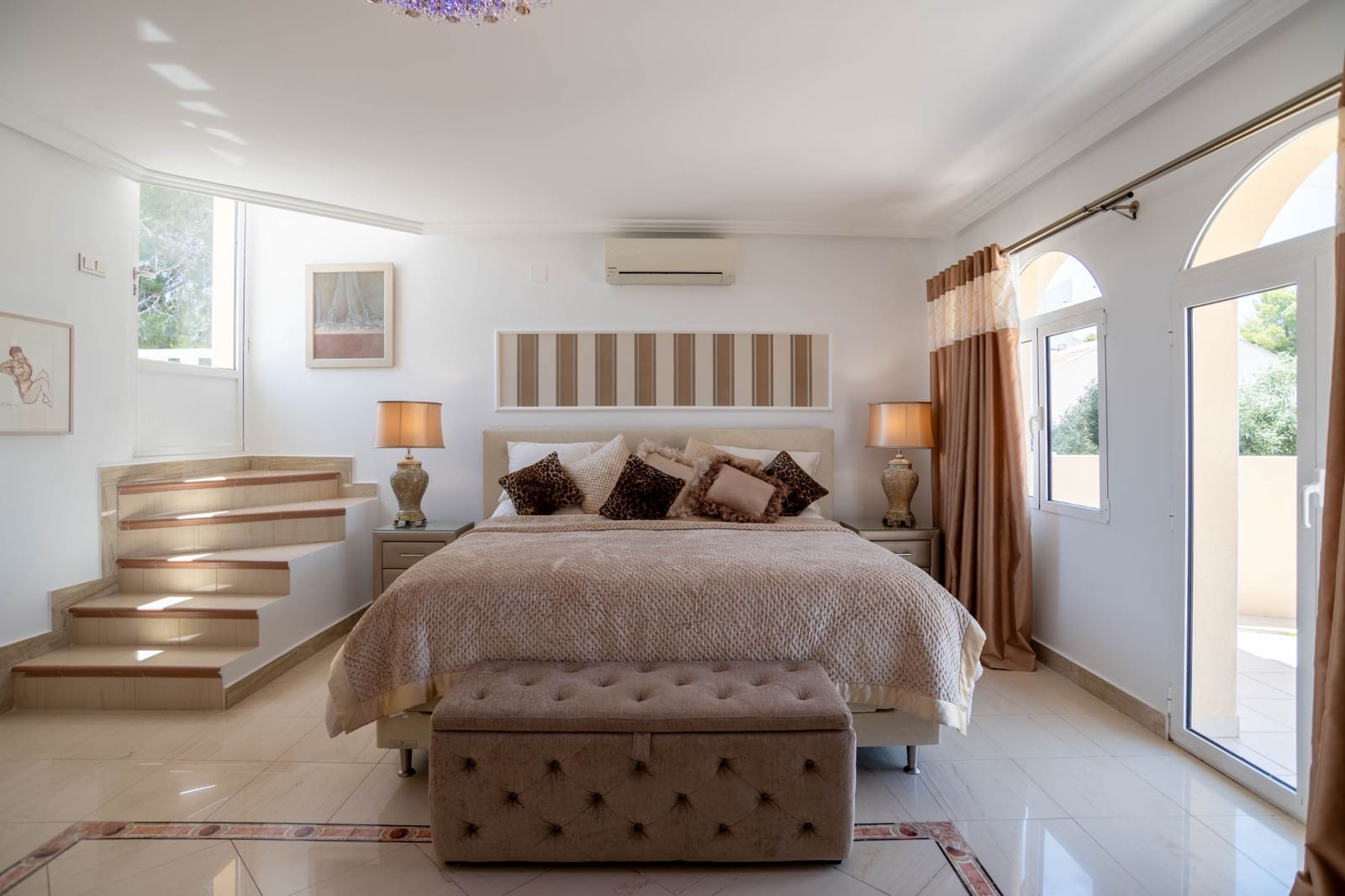 4 soveværelse Villa til salg i San Miguel de Salinas med swimmingpool garage - € 895.000 (Ref: 9109430)