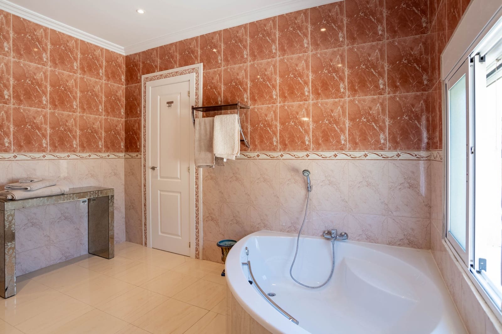 4 soveværelse Villa til salg i San Miguel de Salinas med swimmingpool garage - € 895.000 (Ref: 9109430)