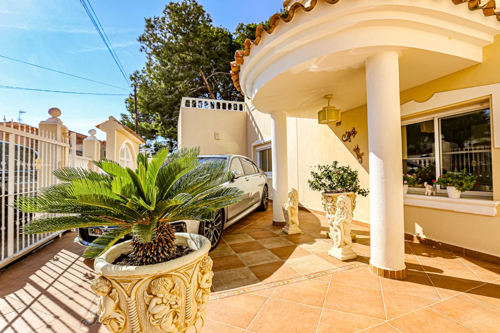 4 soveværelse Villa til salg i San Miguel de Salinas med swimmingpool garage - € 895.000 (Ref: 9109430)