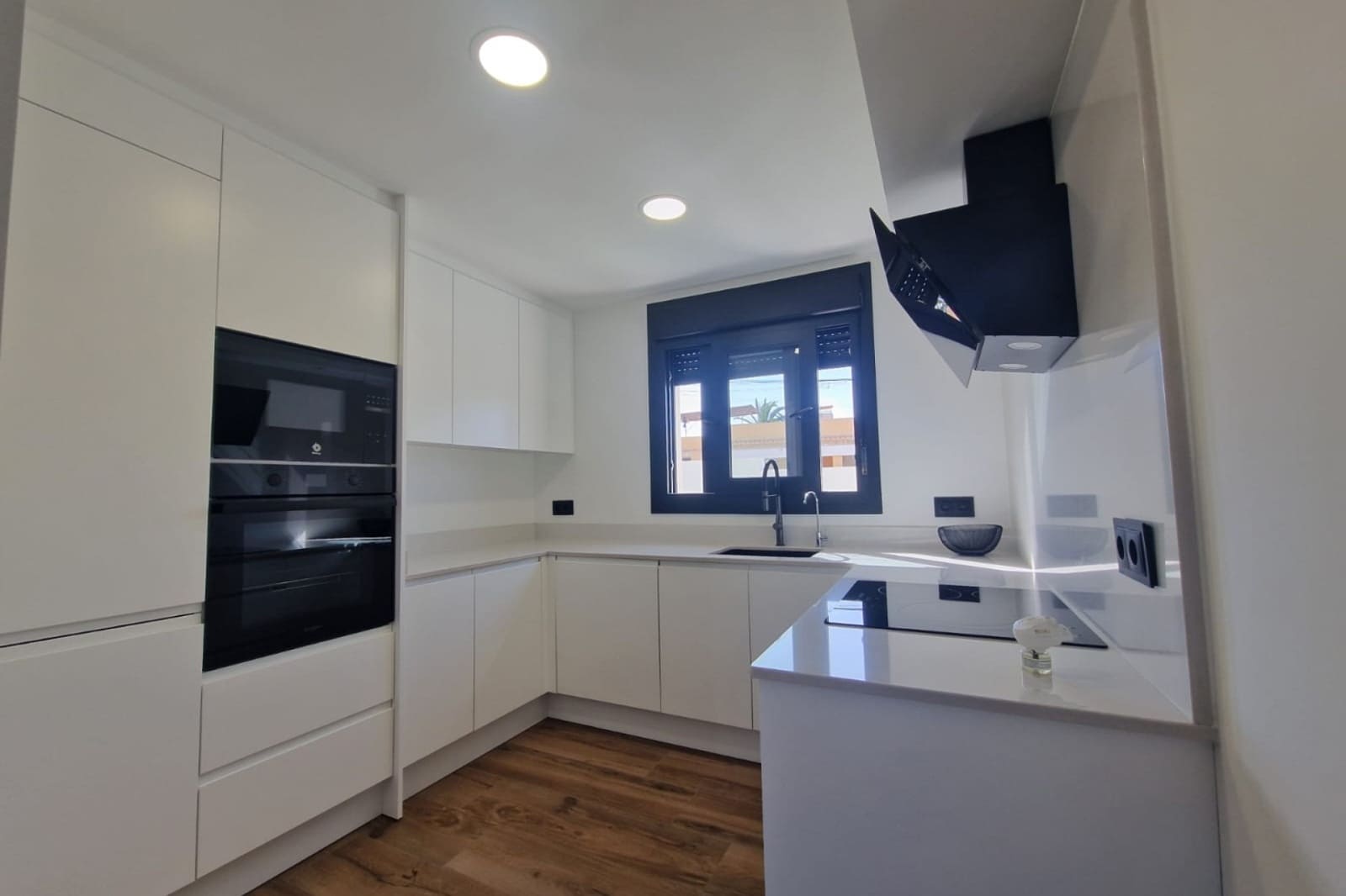 3 bedroom Villa for sale in Los Balcones with pool - € 479,900 (Ref: 9126148)