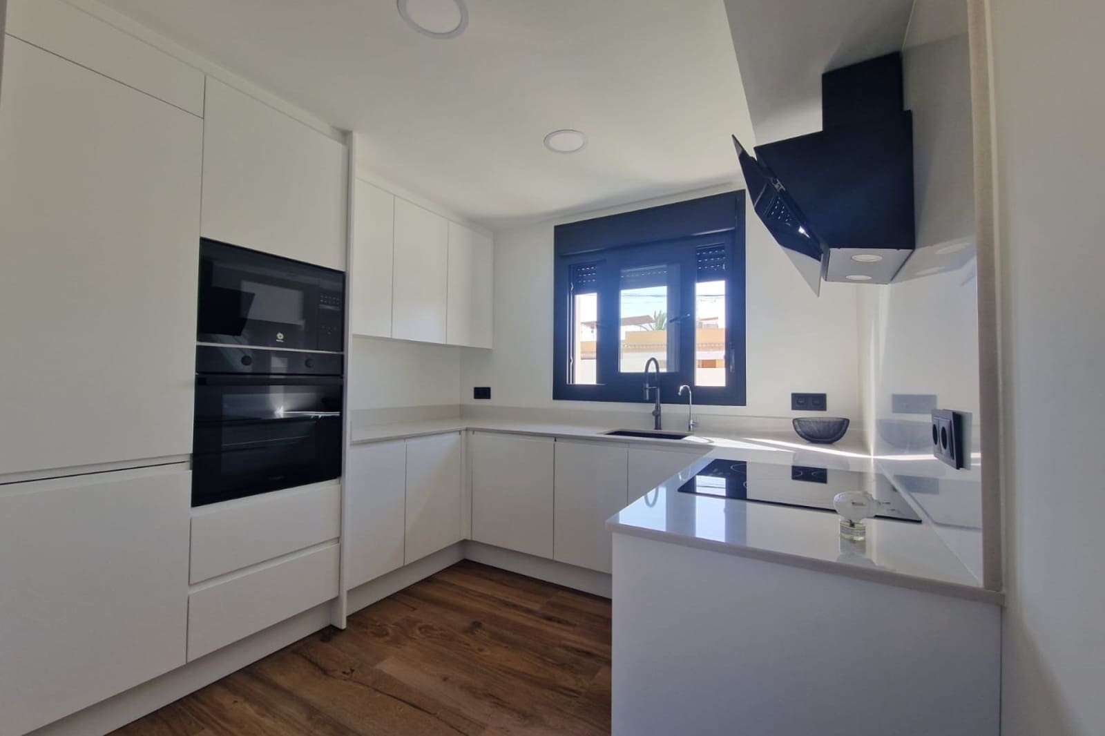 3 bedroom Villa for sale in Los Balcones with pool - € 479,900 (Ref: 9126148)