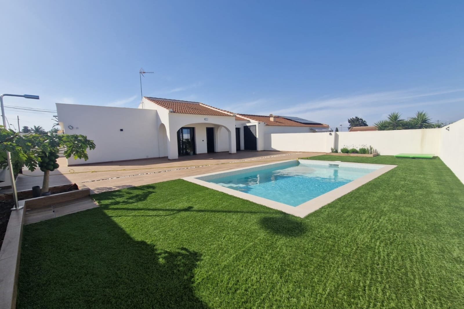 3 bedroom Villa for sale in Los Balcones with pool - € 479,900 (Ref: 9126148)