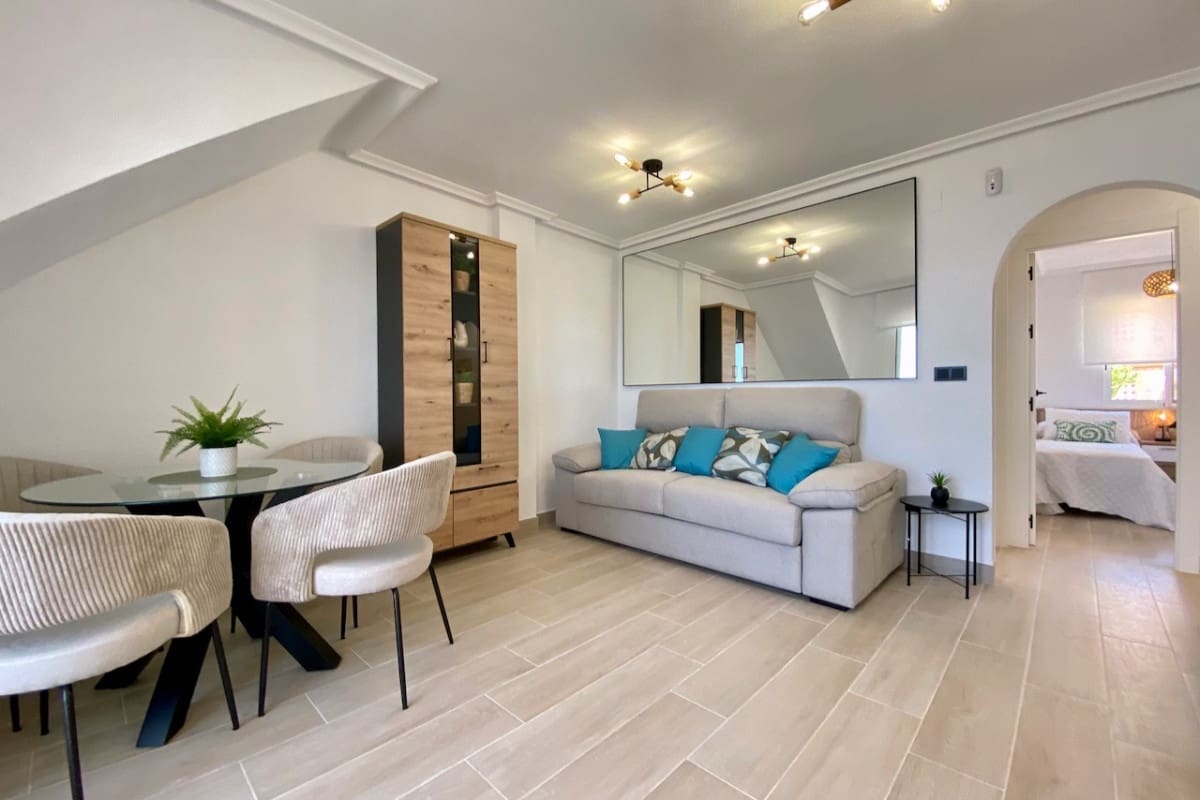 2 soveværelse Penthouse til salg i La Mata - € 359.900 (Ref: 9126149)