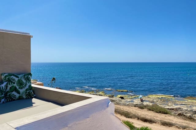 2 soveværelse Penthouse til salg i La Mata, Torrevieja - € 359.900 (Ref: 9126149)