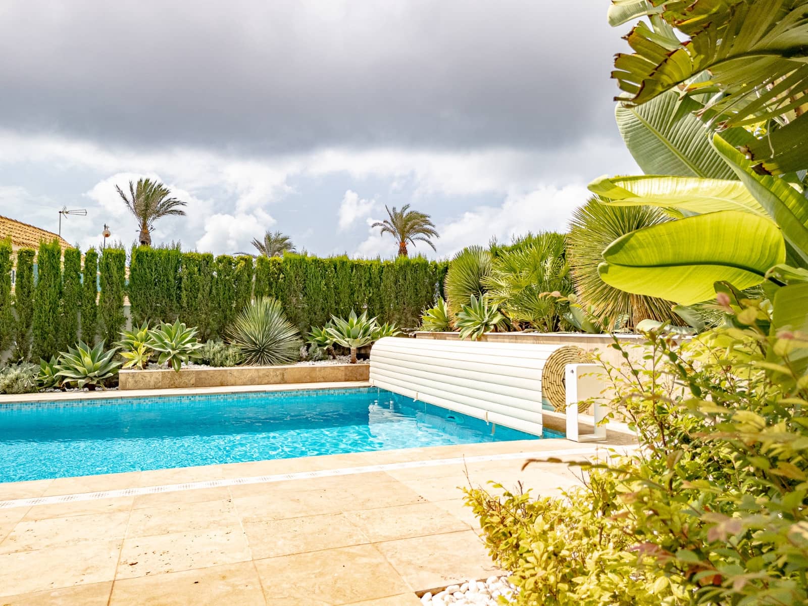 6 slaapkamer Villa te koop in La Zenia met zwembad garage - € 2.950.000 (Ref: 9150770)