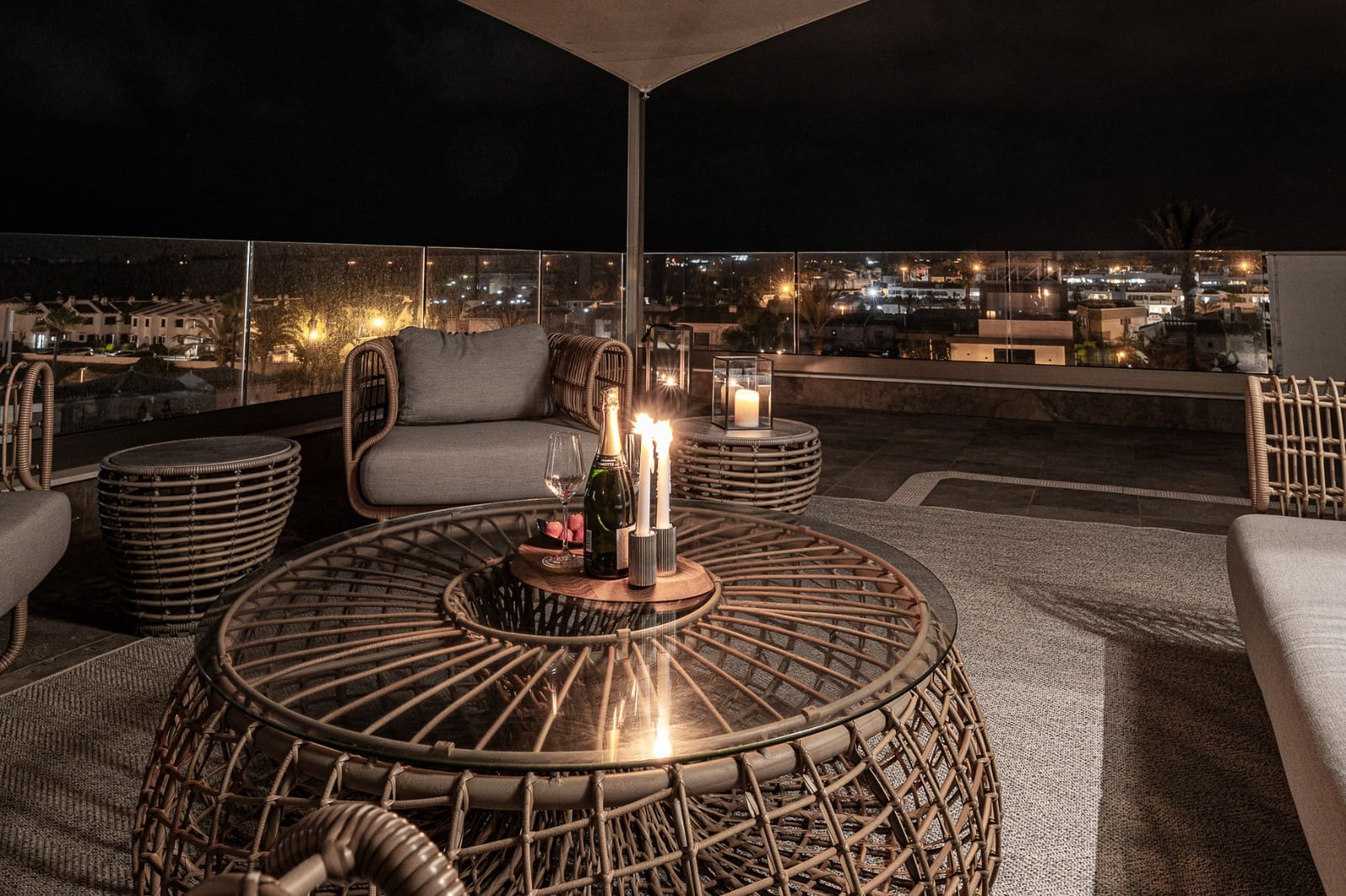 6 slaapkamer Villa te koop in La Zenia met zwembad garage - € 2.950.000 (Ref: 9150770)