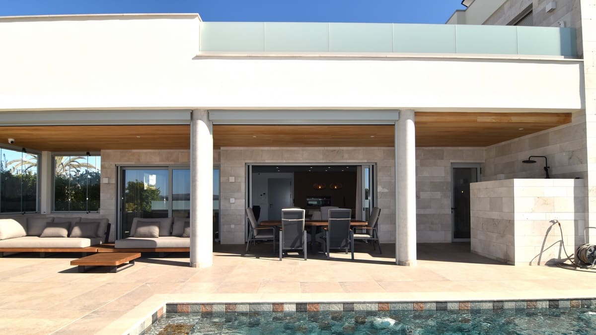 5 quarto Moradia para venda em Benijofar com piscina - 1 495 000 € (Ref: 9160231)