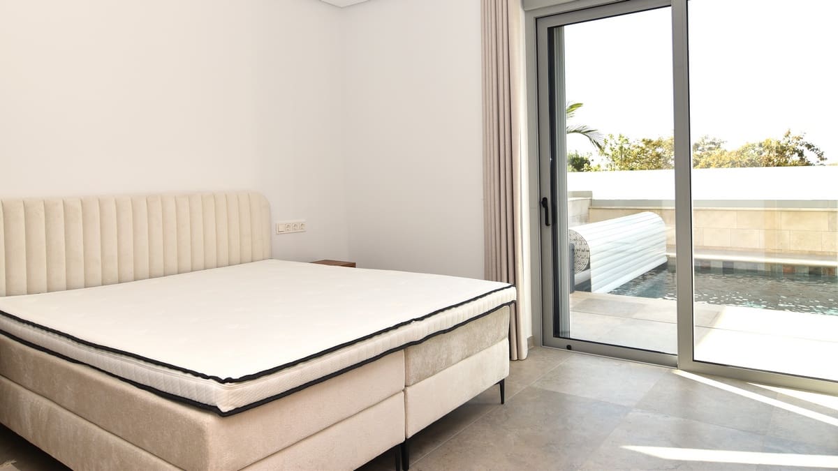 5 quarto Moradia para venda em Benijofar com piscina - 1 495 000 € (Ref: 9160231)