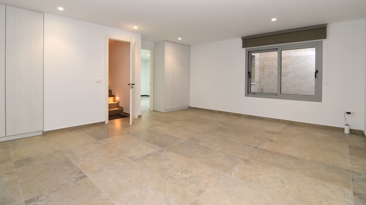 5 quarto Moradia para venda em Benijofar com piscina - 1 495 000 € (Ref: 9160231)