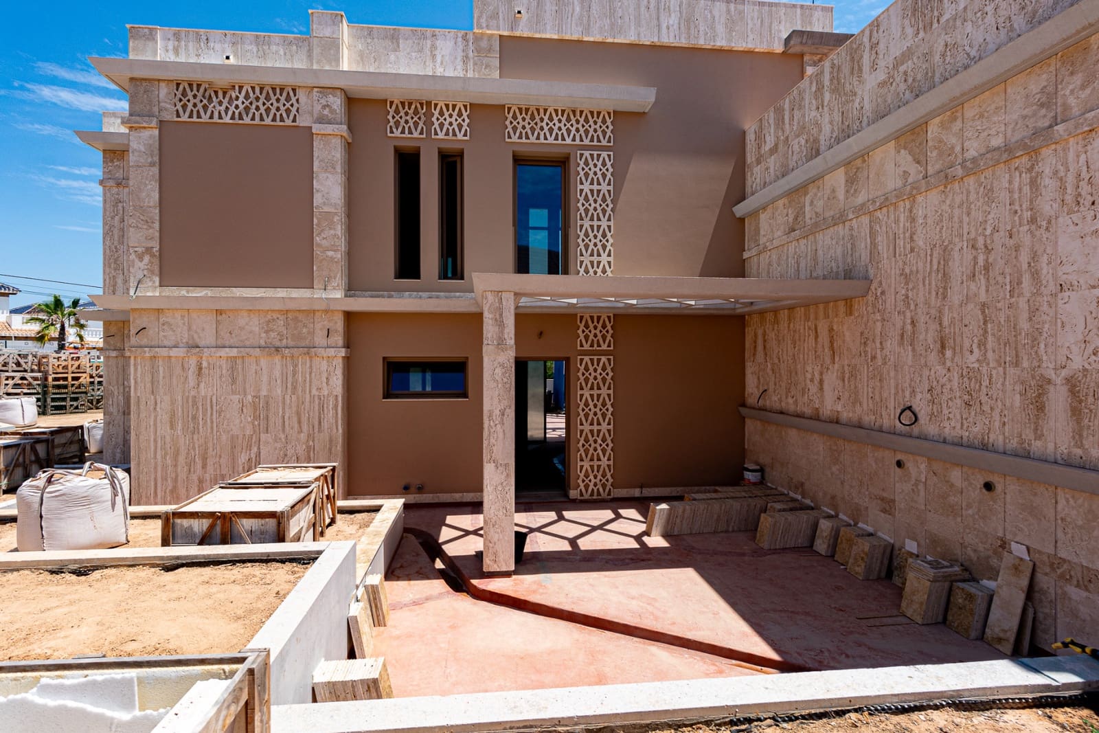 5 slaapkamer Villa te koop in La Mata met zwembad - € 4.500.000 (Ref: 9161600)