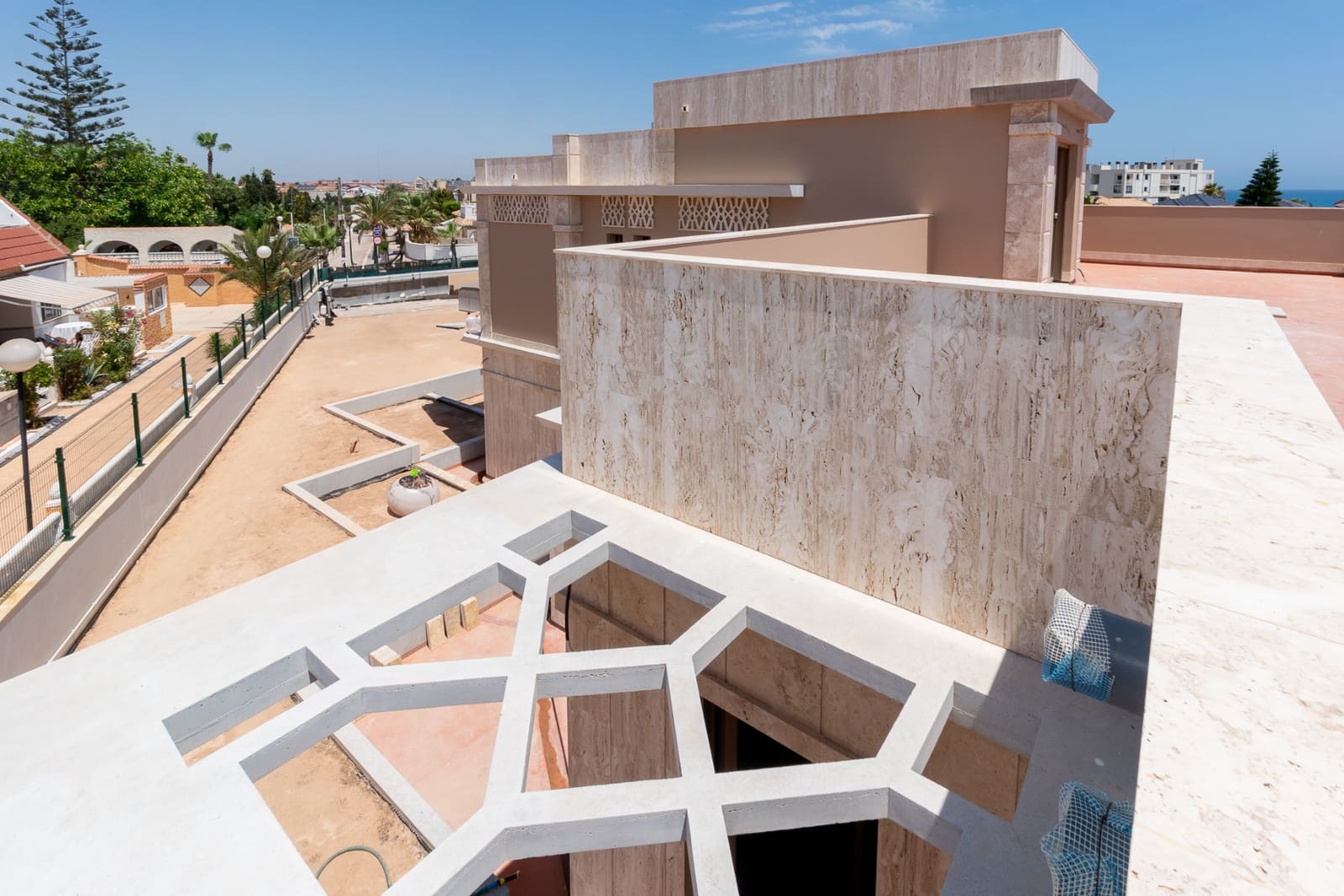 5 slaapkamer Villa te koop in La Mata met zwembad - € 4.500.000 (Ref: 9161600)