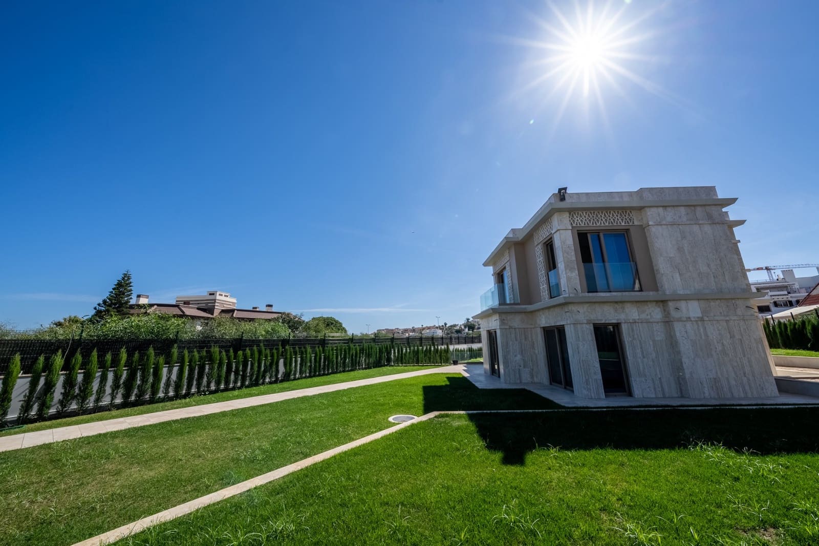 5 bedroom Villa for sale in La Mata with pool garage - € 4,700,000 (Ref: 9161600)