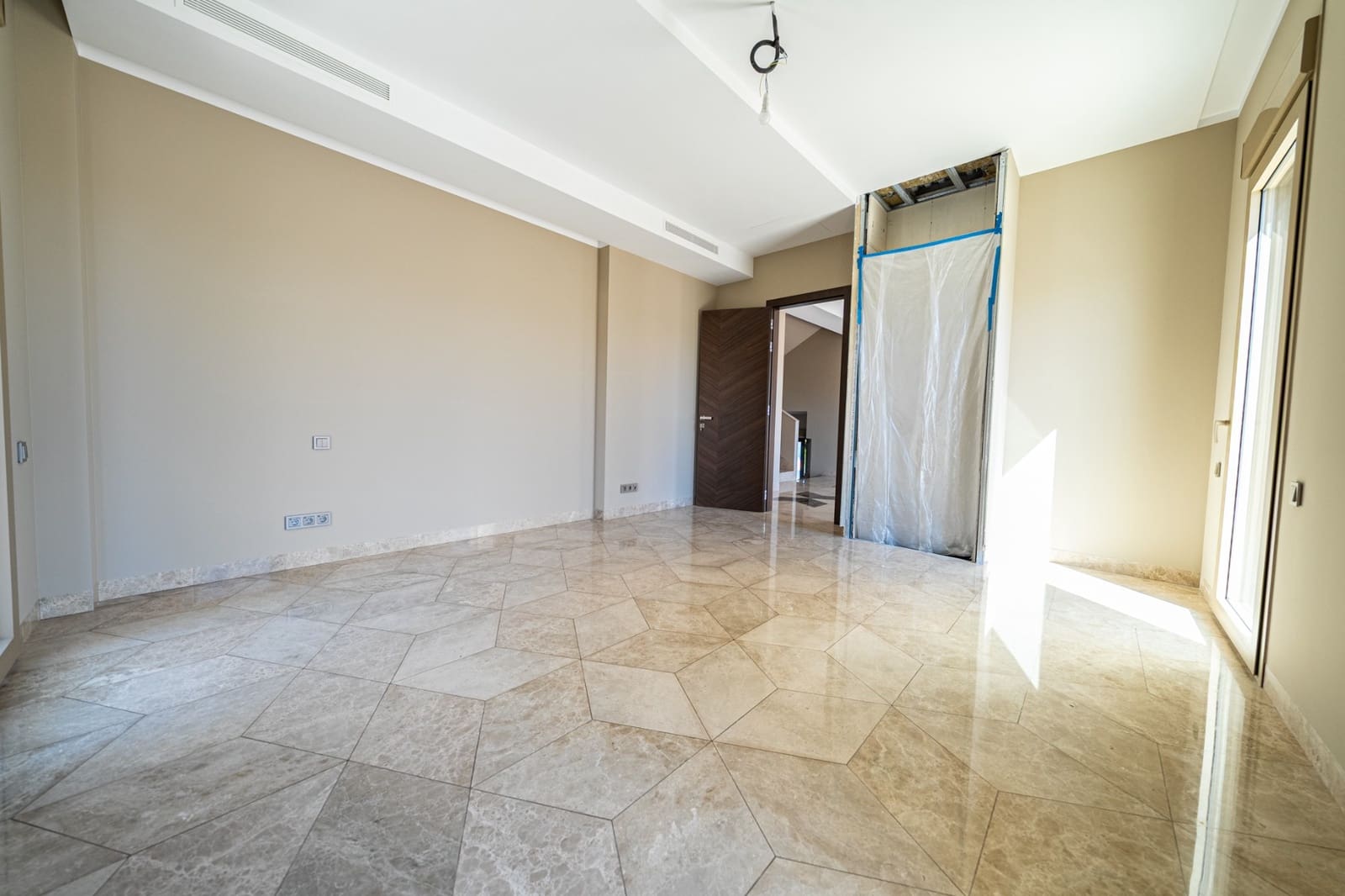 5 bedroom Villa for sale in La Mata with pool garage - € 4,700,000 (Ref: 9161600)