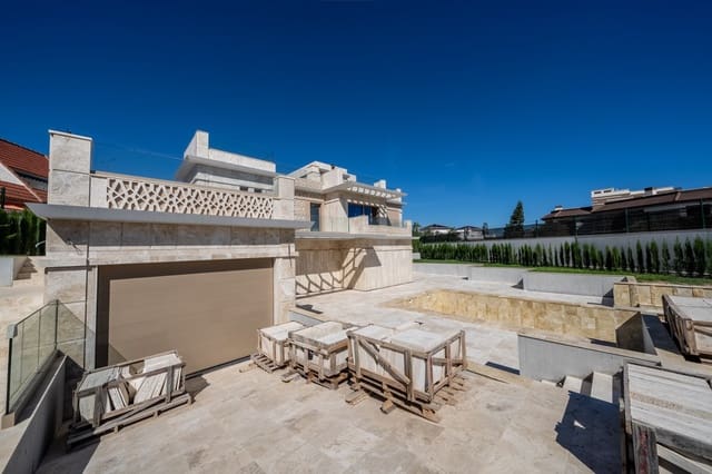 5 sovrum Villa till salu i La Mata, Torrevieja med pool garage - 4 700 000 € (Ref: 9161600)