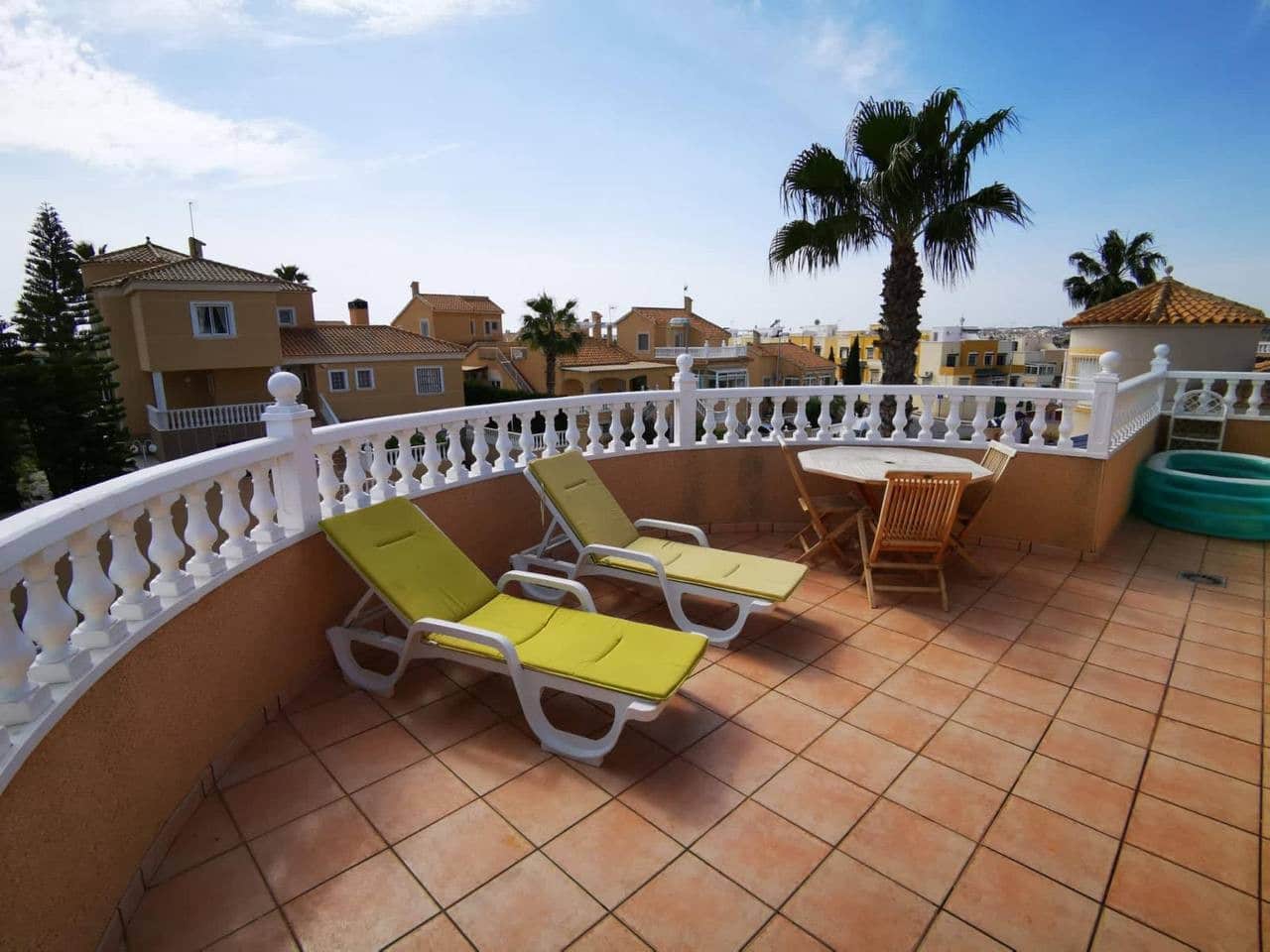 4 Zimmer Villa zu verkaufen in Los Altos mit Pool - 450.000 € (Ref: 9164544)