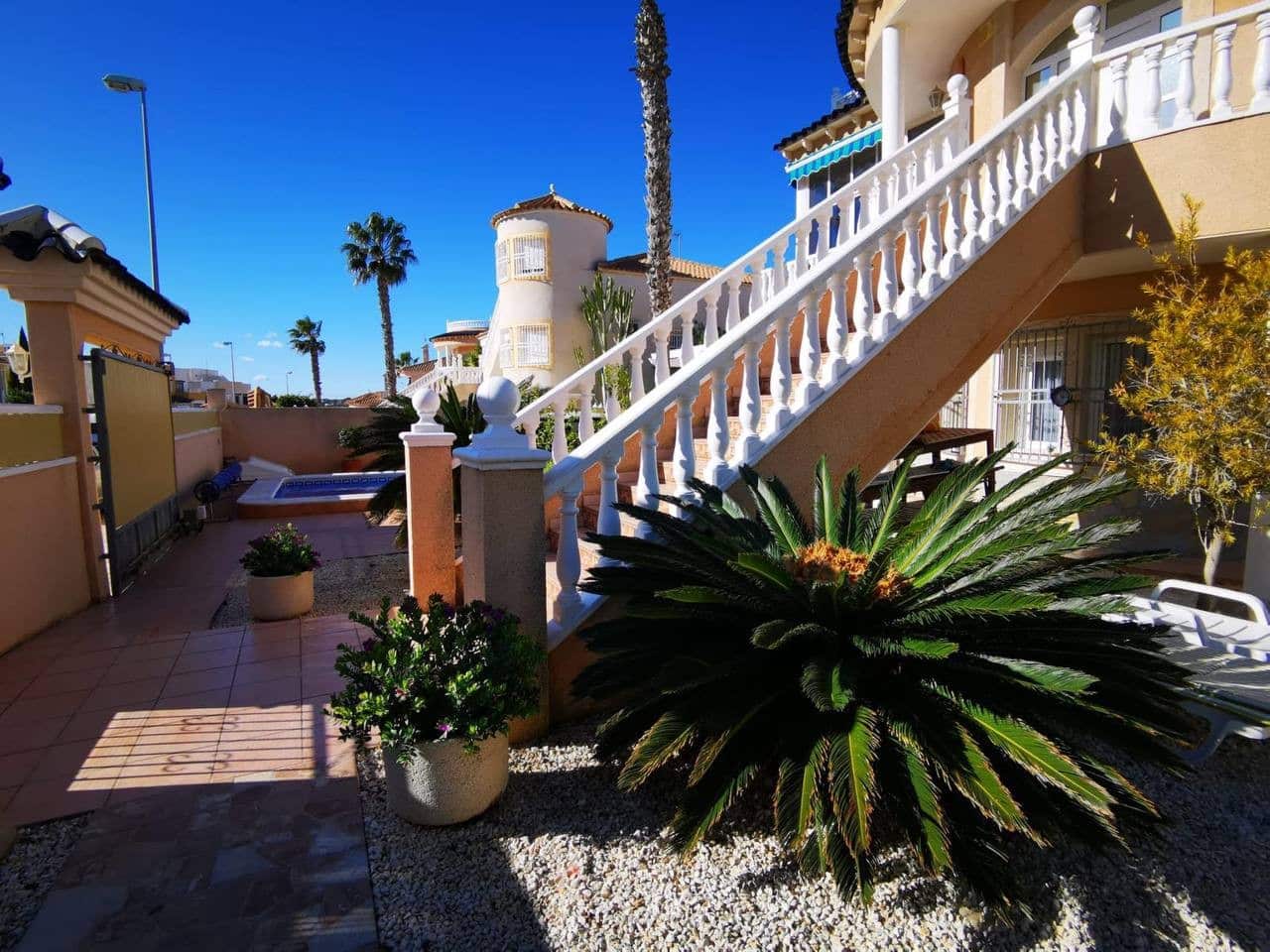 4 Zimmer Villa zu verkaufen in Los Altos mit Pool - 450.000 € (Ref: 9164544)