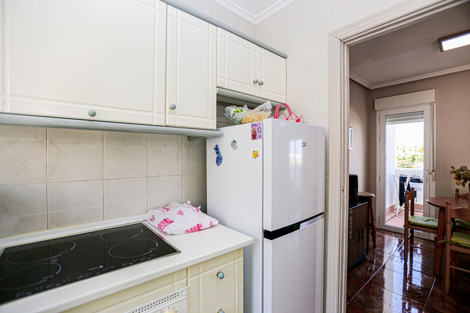 2 sypialnia Penthouse na sprzedaż w Torrevieja z basenem - 148 000 € (Ref: 9180081)