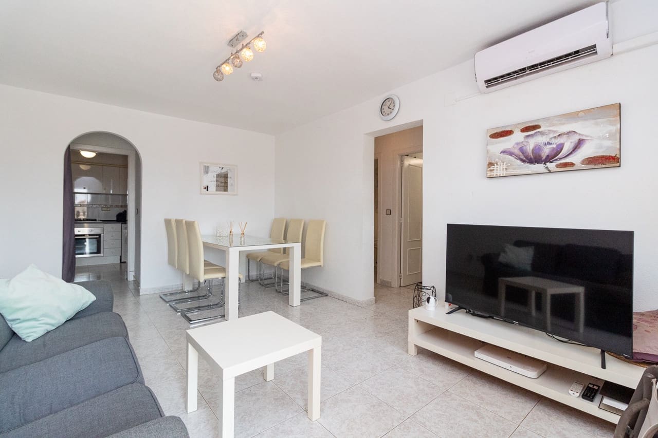 3 slaapkamer Appartement te koop in La Siesta met zwembad - € 158.000 (Ref: 9180353)