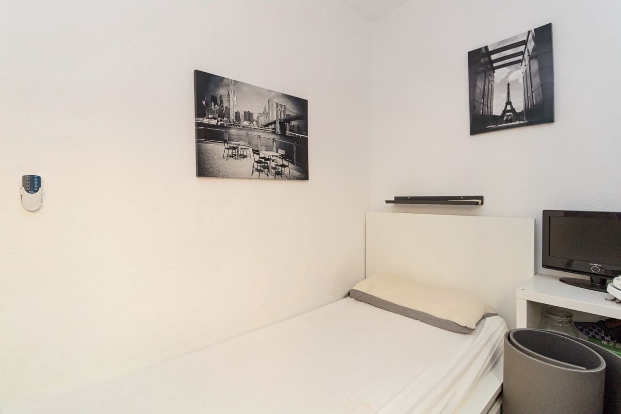 3 slaapkamer Appartement te koop in La Siesta met zwembad - € 158.000 (Ref: 9180353)